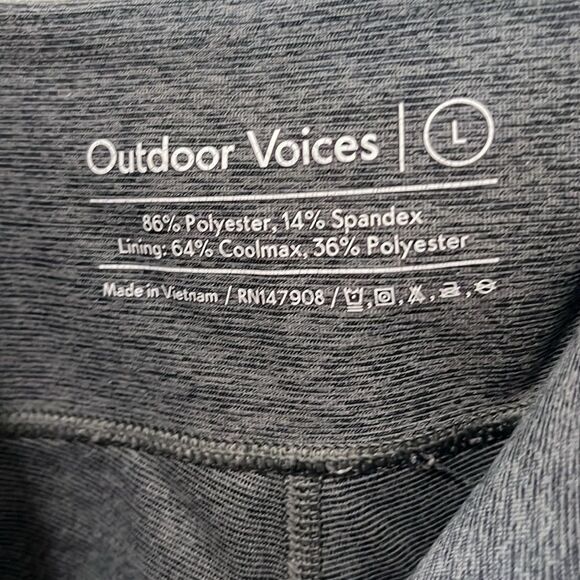OUTDOOR VOICES Gray Color Block Warmup 3/4 Leggings, Size L - Picture 6 of 6